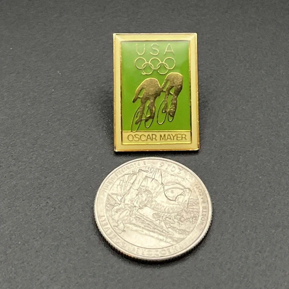 Vintage Olympic Games Team USA Oscar Mayer Sponsor‎ Cycling Lapel Hat Pin